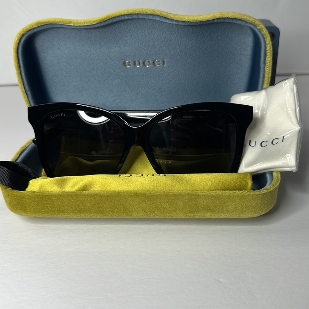 GUCCI Grey Gradient Butterfly Ladies Sunglasses GG0459S 001 54 - Picture 12 of 16